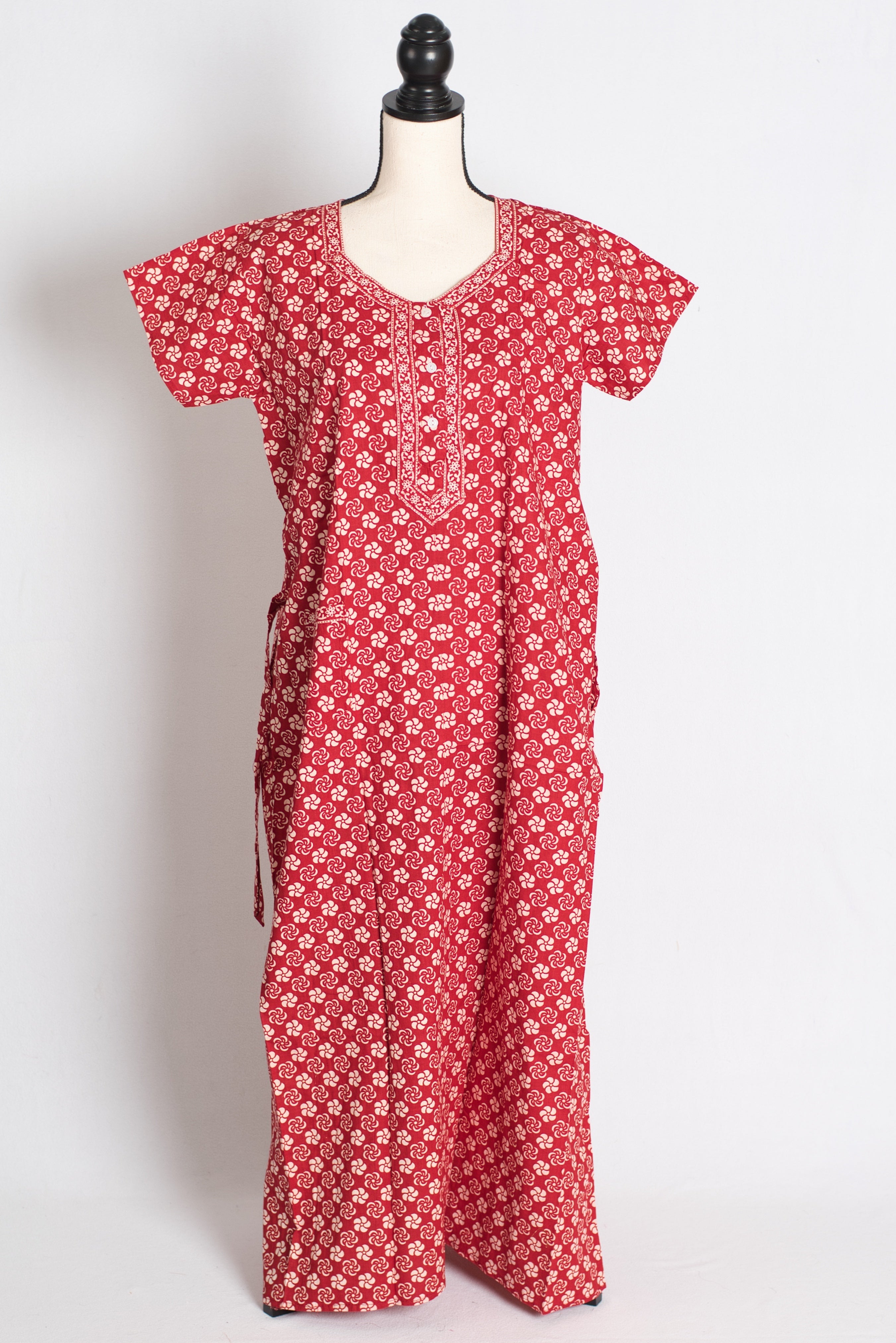 Printed Red Pure Cotton Nightwear in Regular Size