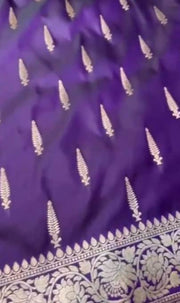 Exclusive Mashru Silk Saree with Gold Zari Work