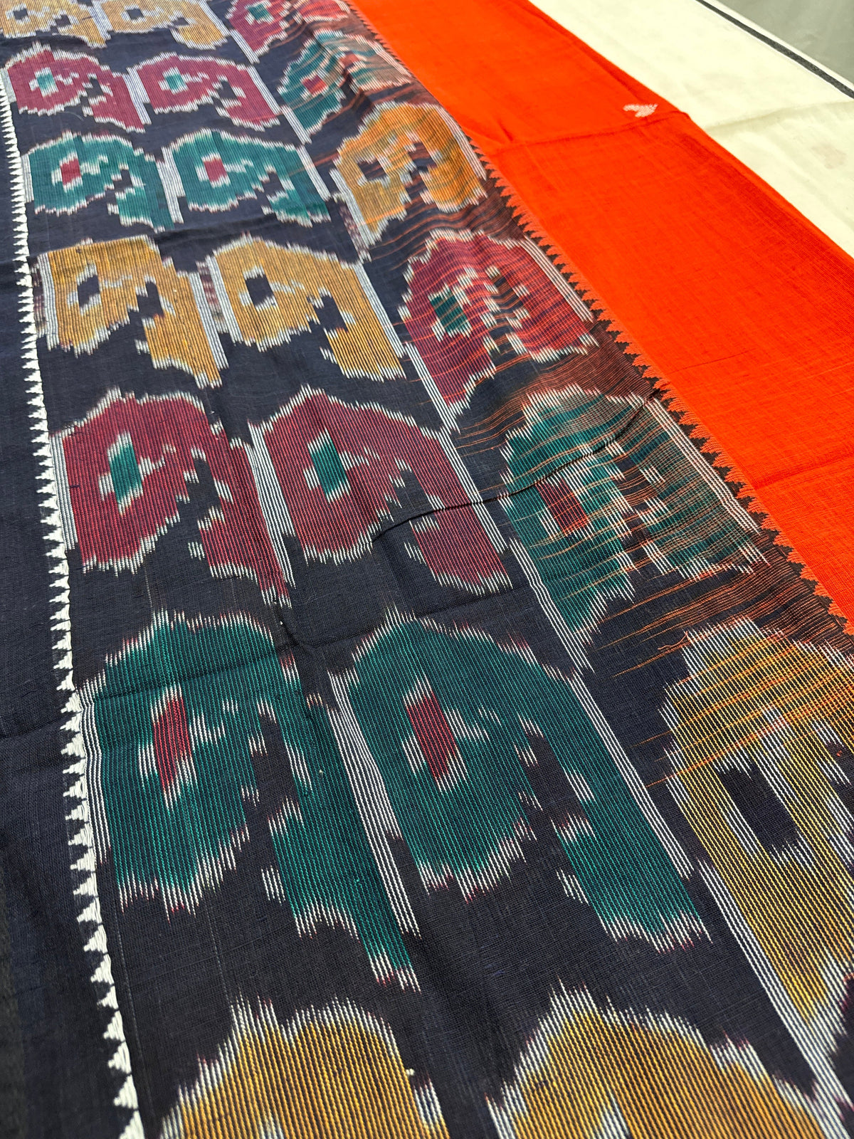 Dhriti : Dhaniakhali Soft Cotton Saree with Kotki Border