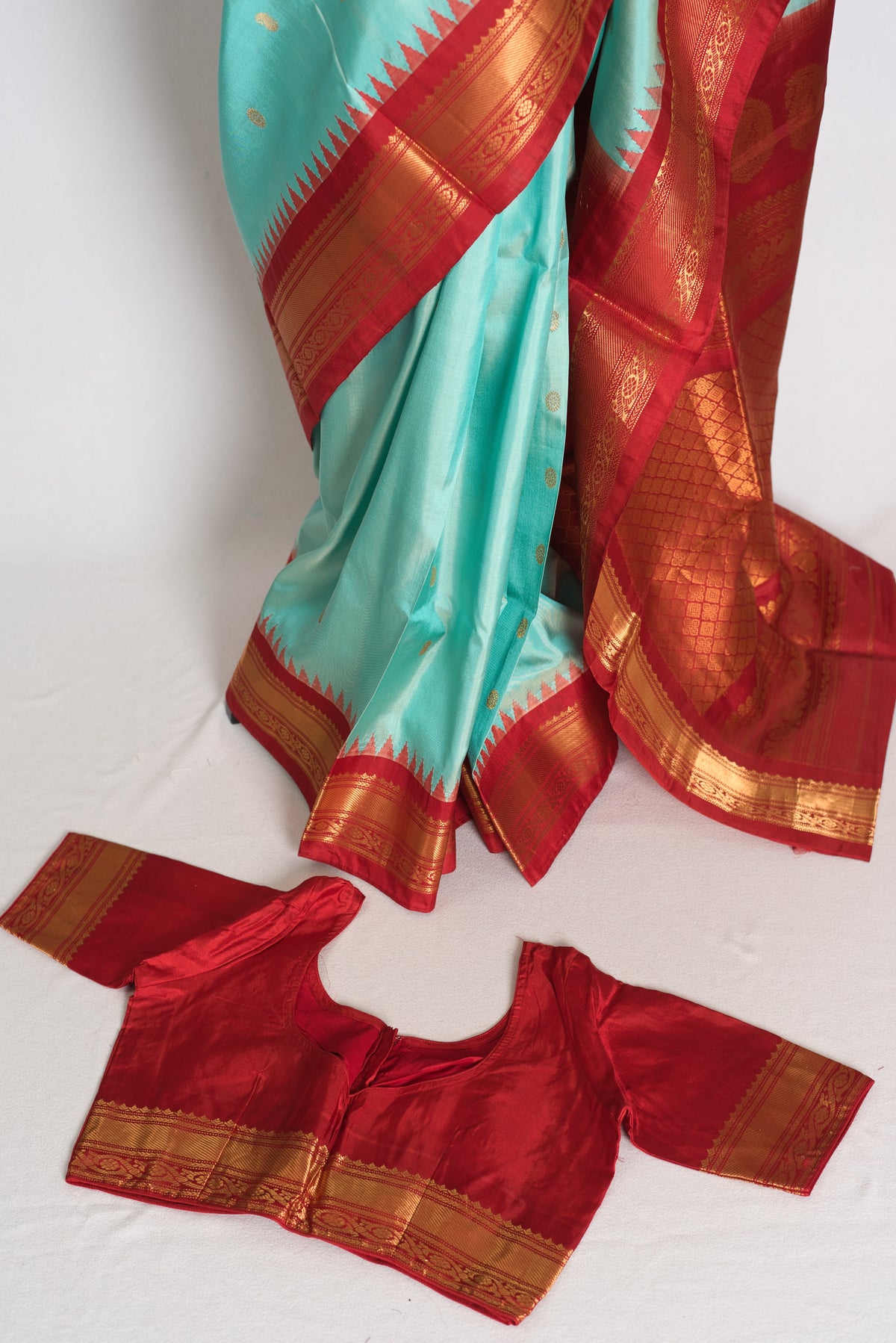 Shreya : Sea Blue & Red Handwoven Pure Gadwal Silk Saree with Stitched Blouse