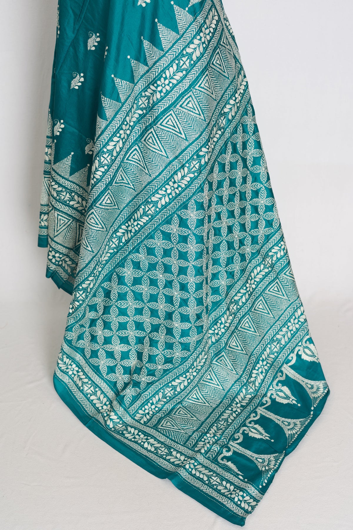 Keya : Green Pure Silk Kantha Saree with 40 Size Ready Stitched Blouse