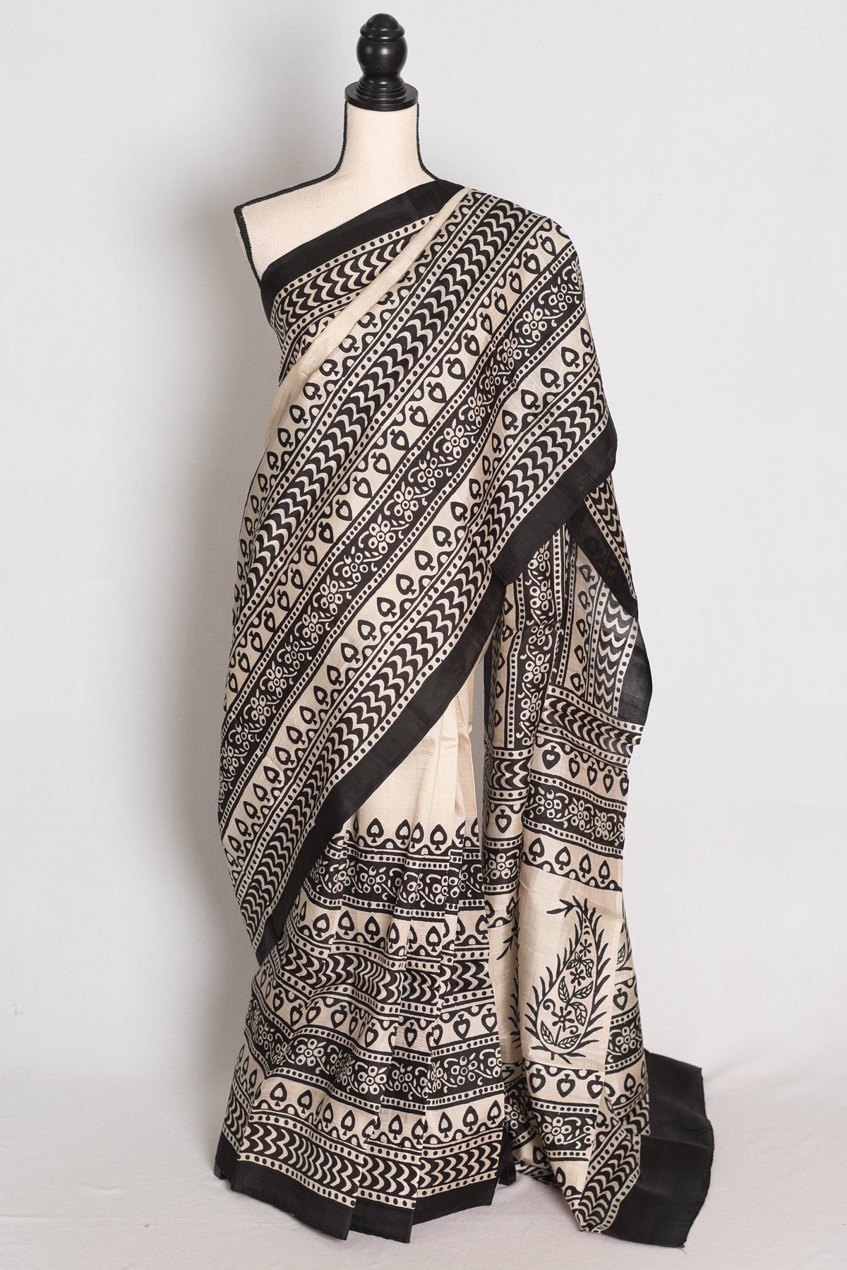 Nandini | Off-White & Black 3-Ply Murshidabad Block Printed Pure Silk Saree
