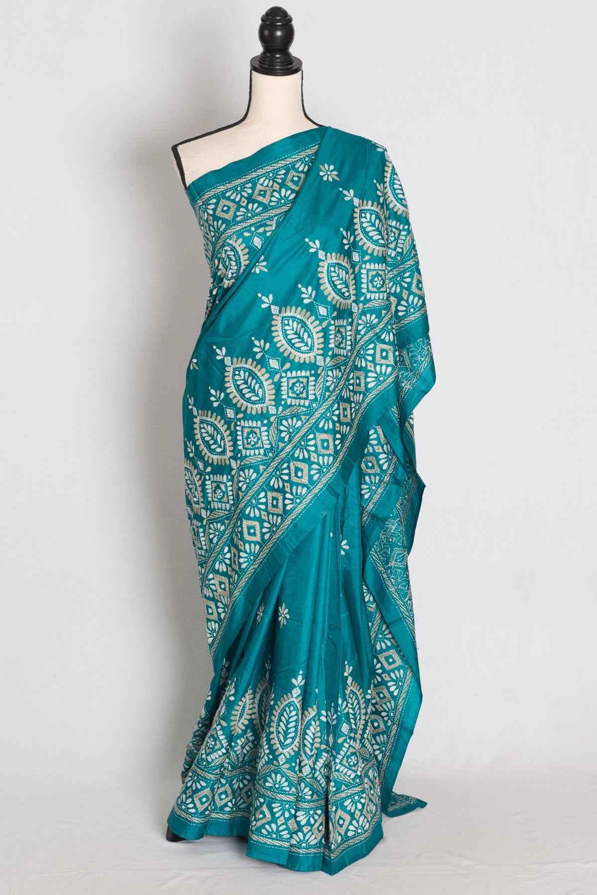 Mahua : Green Pure Silk Hand-Embroidered Kantha Stitch Saree | Silk Mark