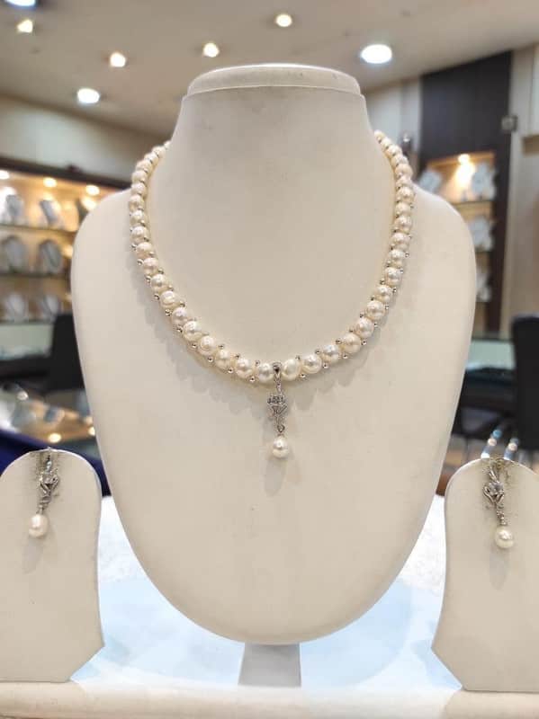 Fashion Vibes Presents Designer Petal Necklace Set