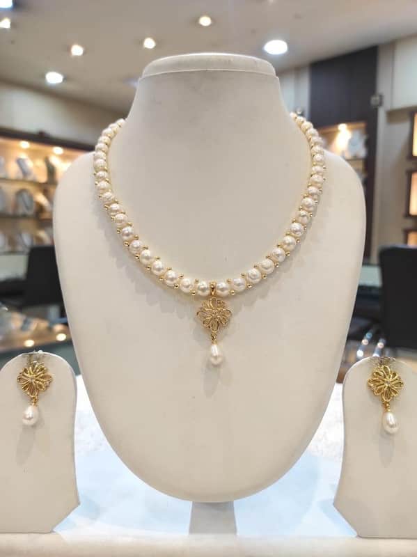 Fashion Vibes Presents Designer Petal Necklace Set