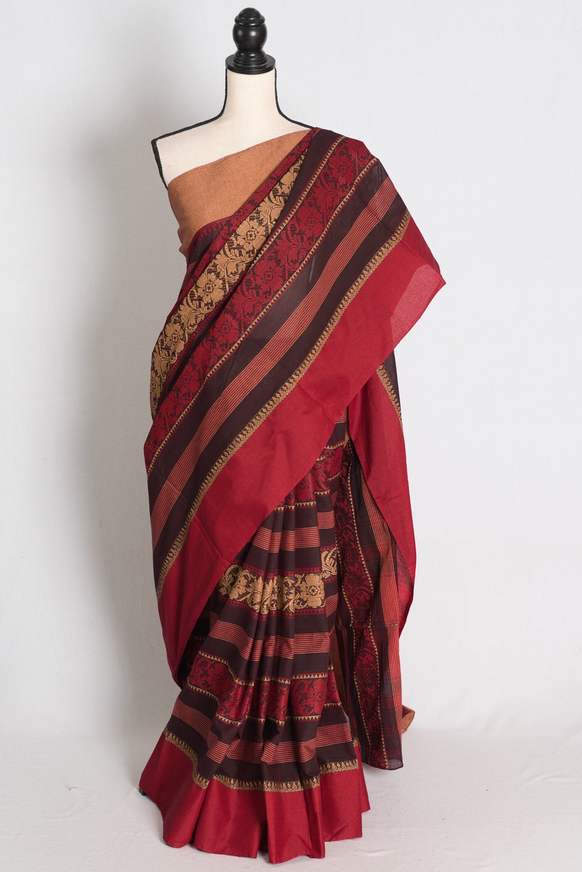 Mati : Maroon Dhaniakhali Bengal Handloom Pure Soft Cotton Saree