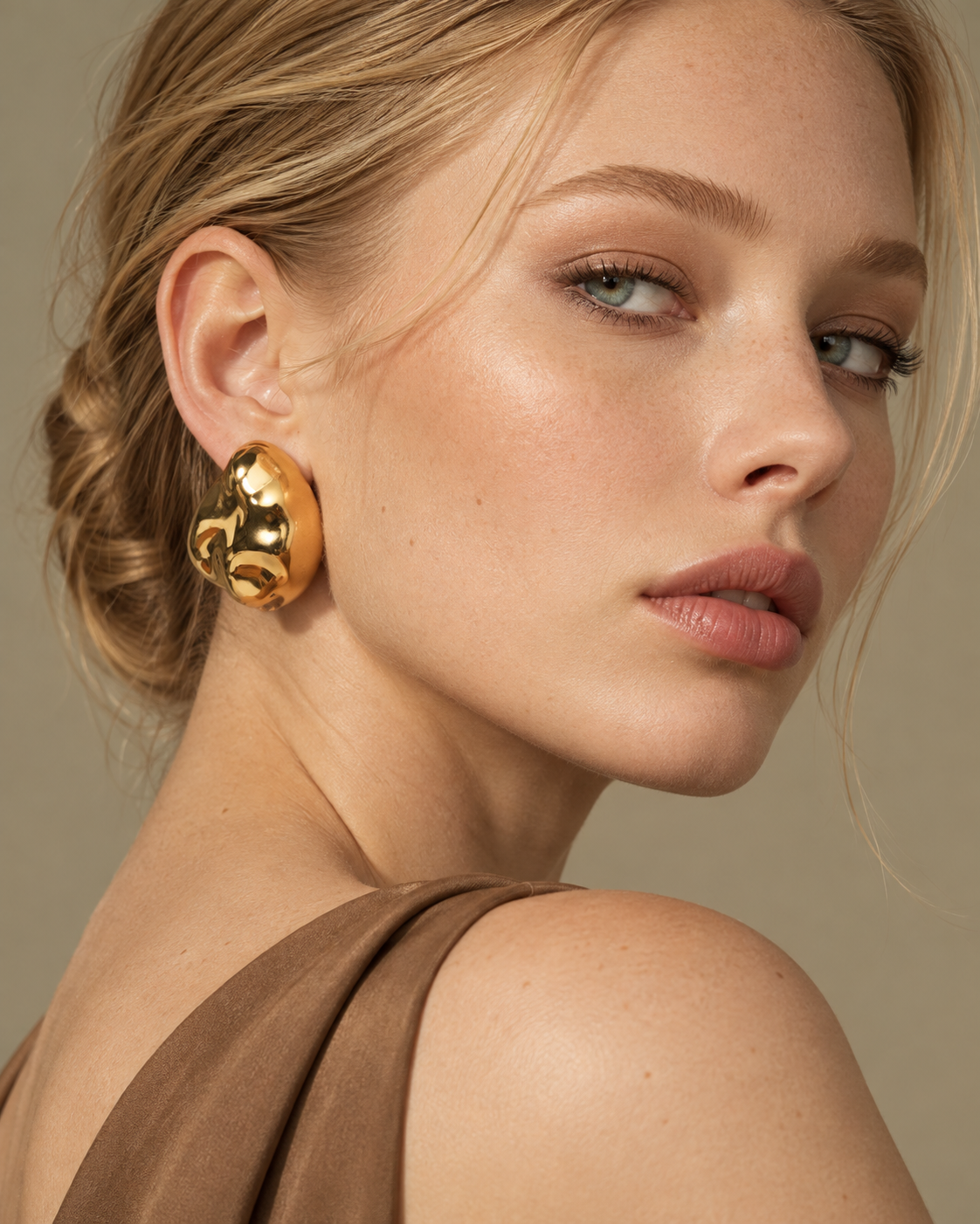 Giselle Dented Dome Earrings
