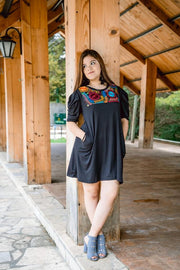 Artesana Embroidered Dress with Pockets