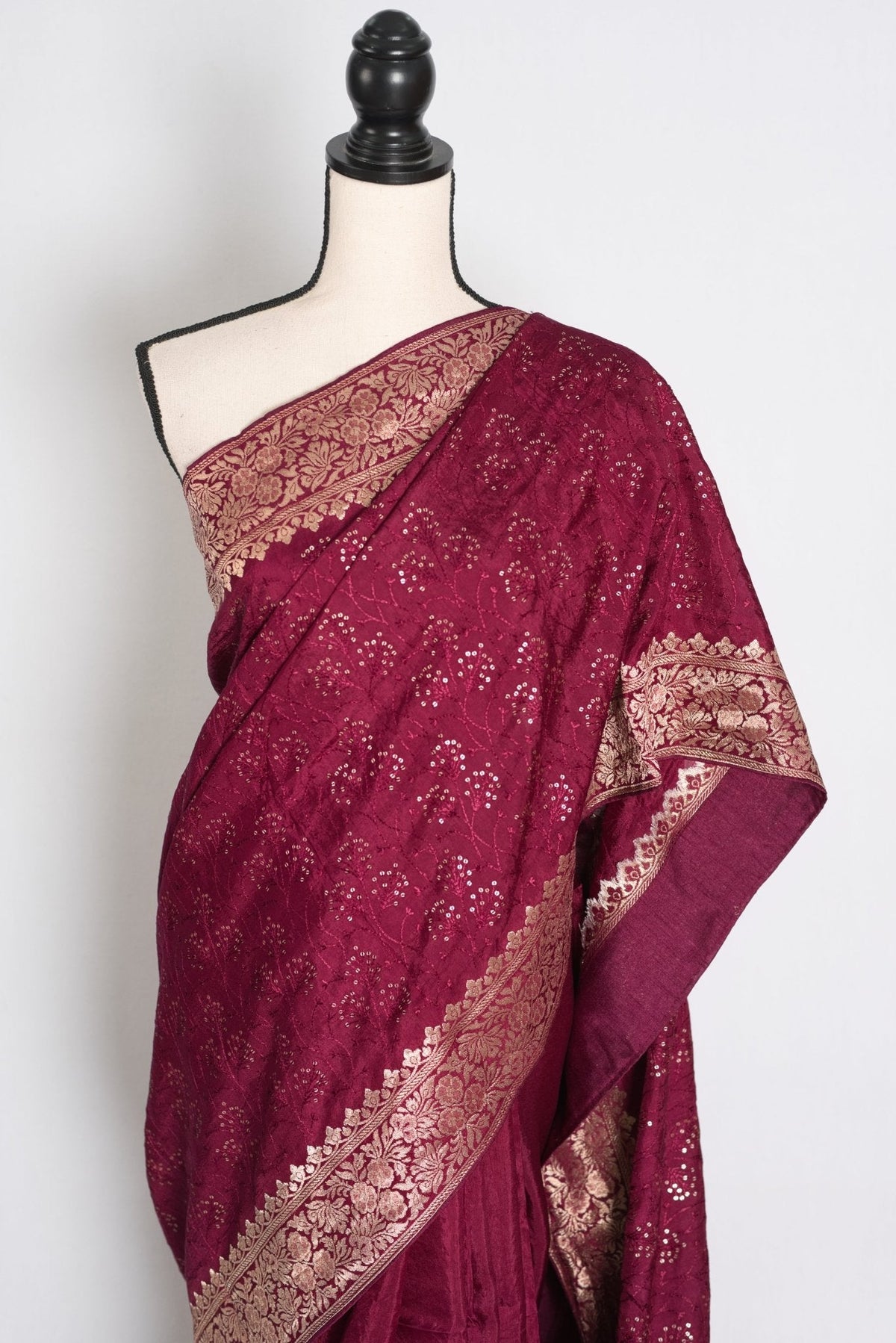 Kalpana : Purple Dola Silk Banarasi Saree with Delicate Sequin Thread Embroidery