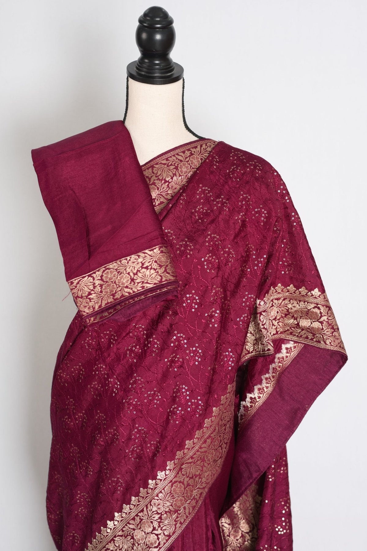 Kalpana : Purple Dola Silk Banarasi Saree with Delicate Sequin Thread Embroidery