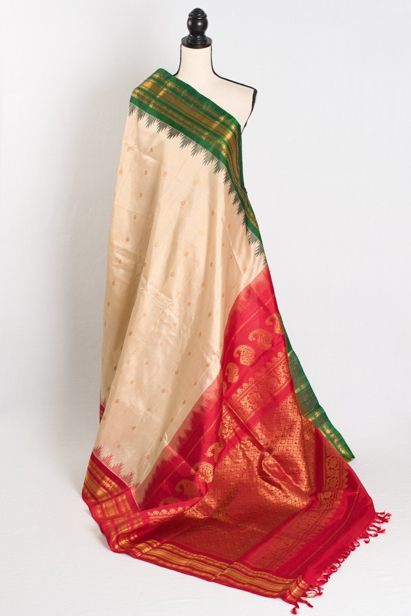 Kavya : Ganga Jamuna Border Gadwal Silk Saree in Beige with Red and Green