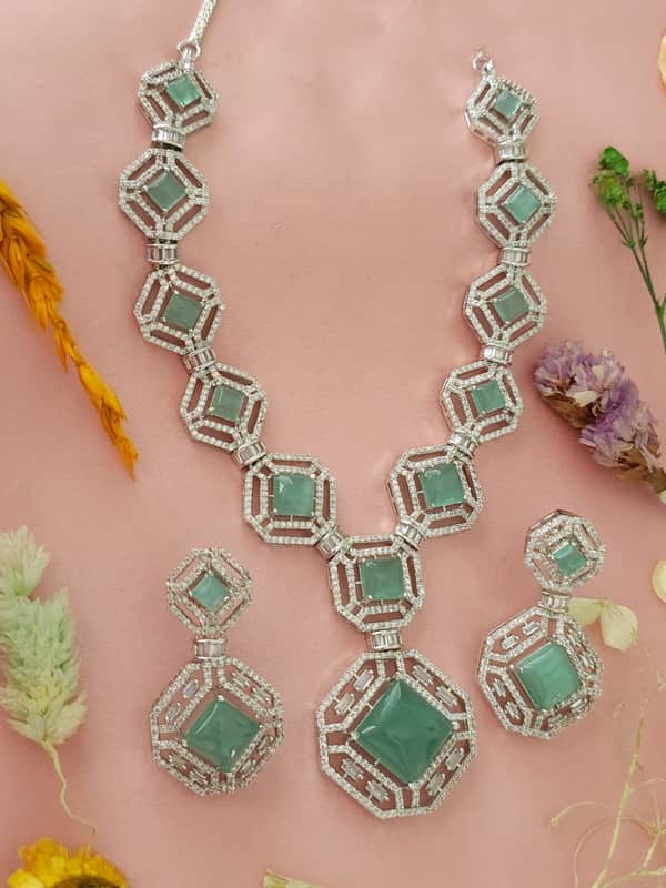 Latest Stylish American Diamond Necklace Set For Women