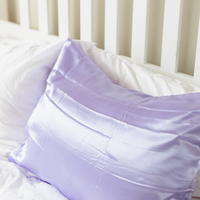 Lilac Deluxe Satin Pillowcase Set