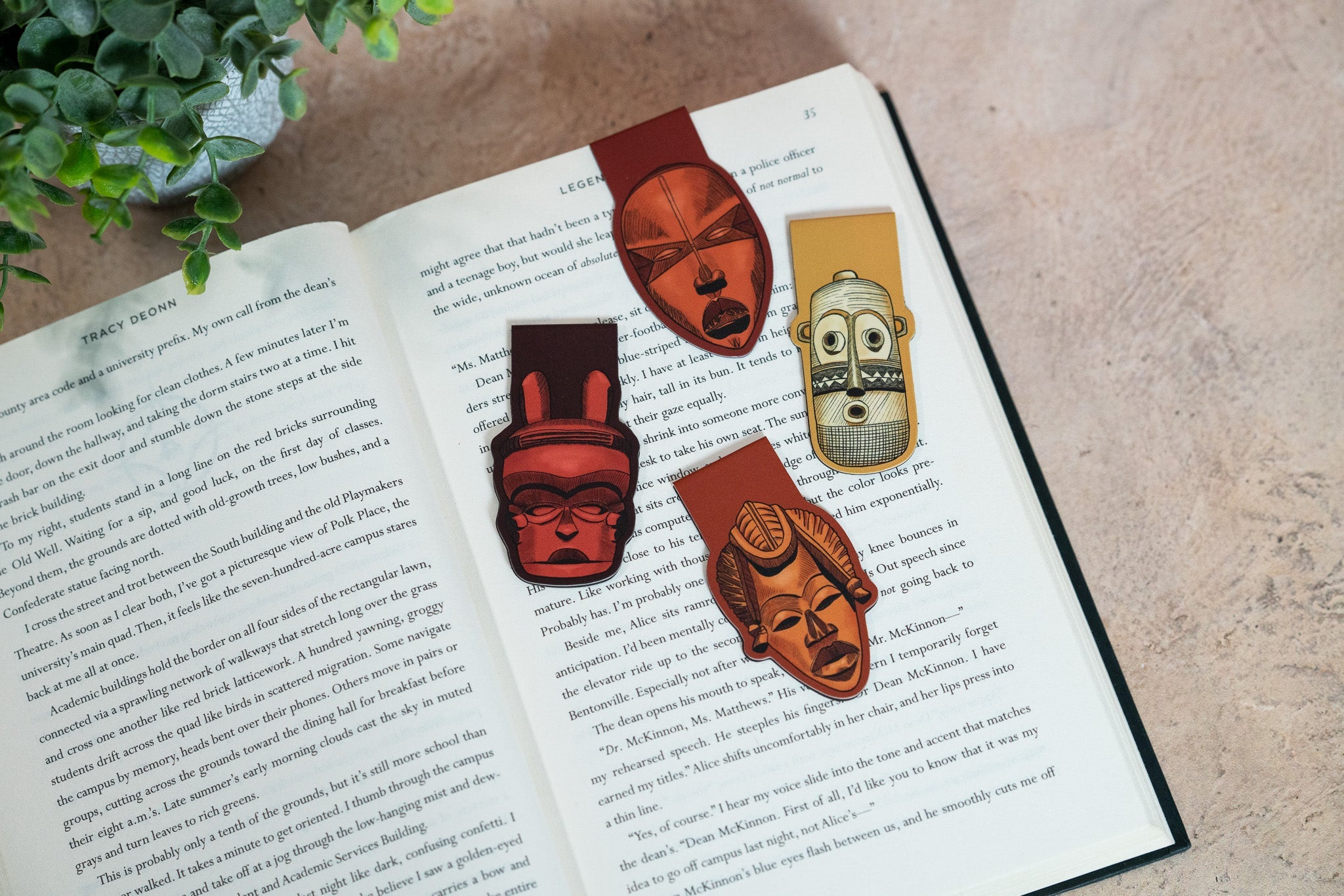 Magnetic Bookmark - African Masks (Pende)