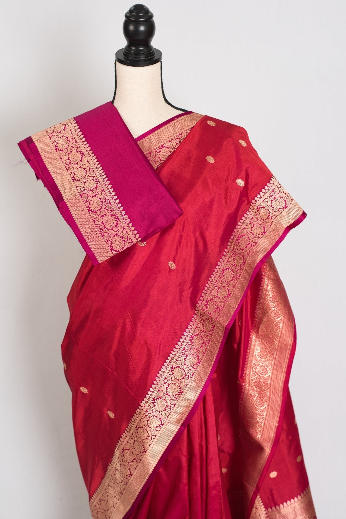Nargis : Certified Silk Banarasi Saree in Rosy Red and Magenta