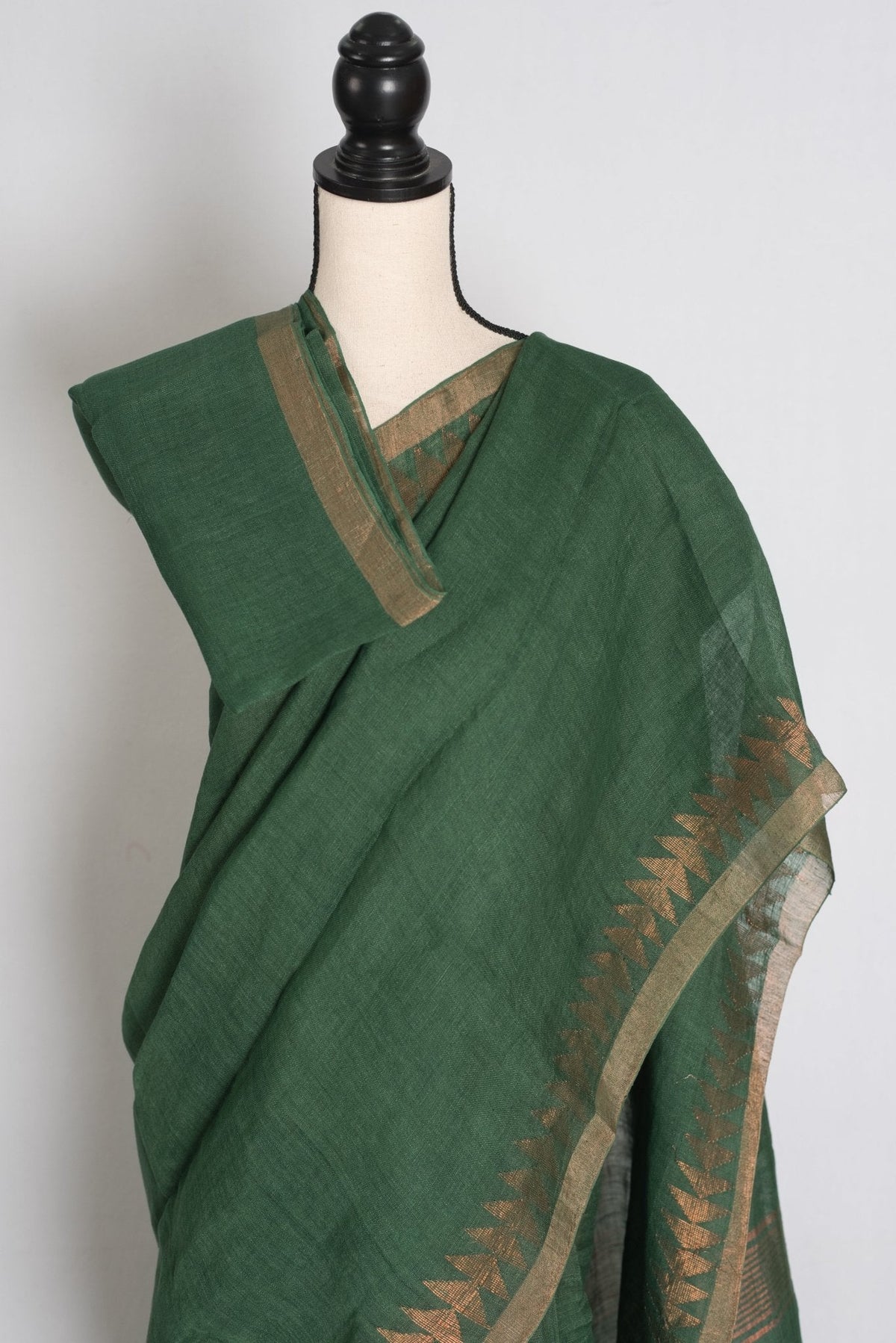 Nidhi : Forest Green Pure Linen by Linen Bengali Linen Jamdani Saree