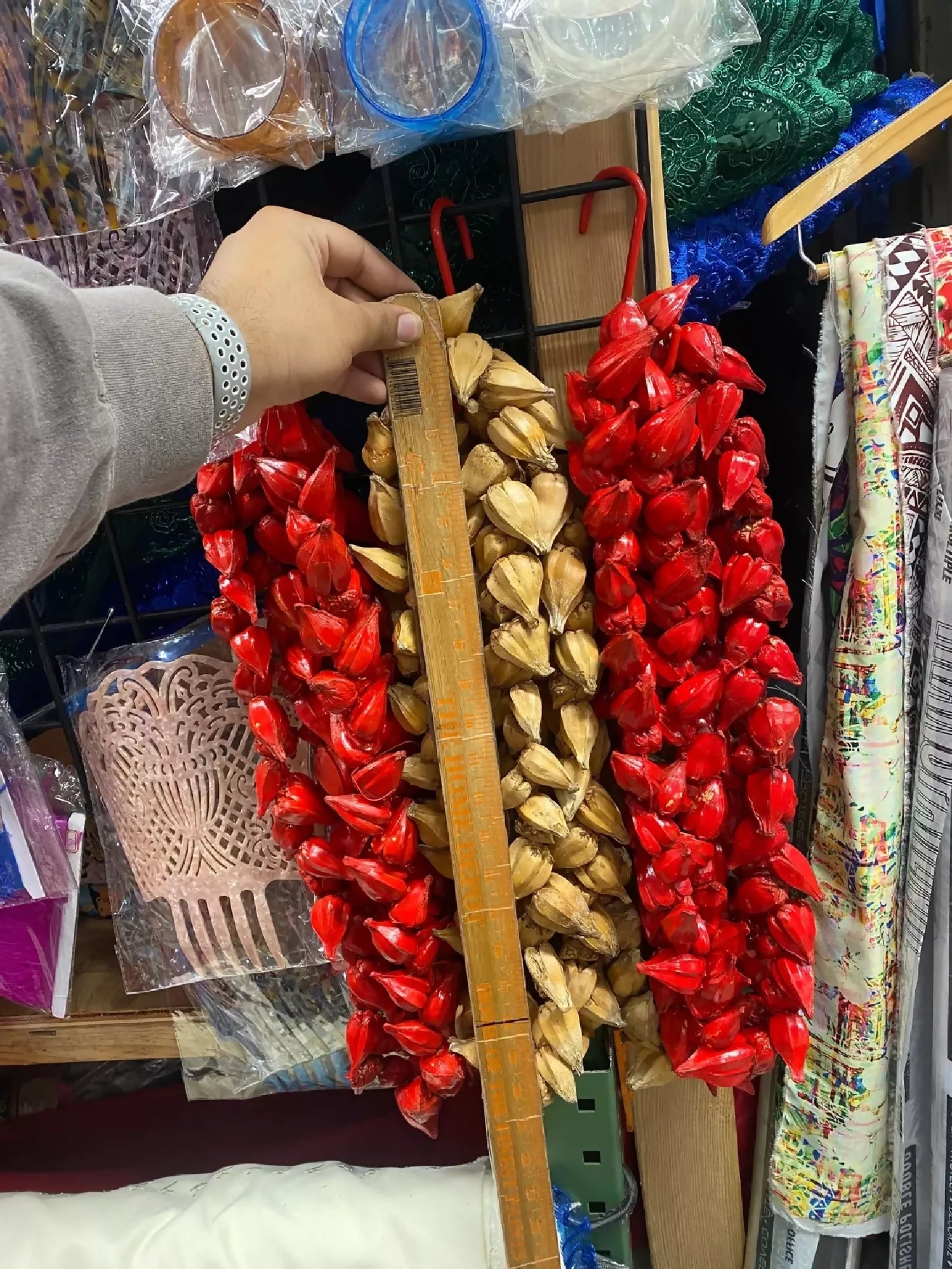 Traditional Ula Fala Necklace - Handmade Polynesian Seed Necklace