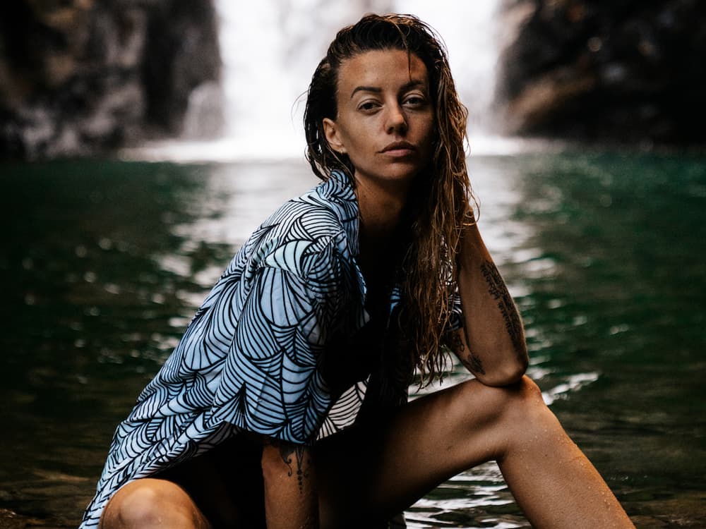 OLEU UV QUICK-DRY BOARDSHIRT - WAVES SUMMER WHITE