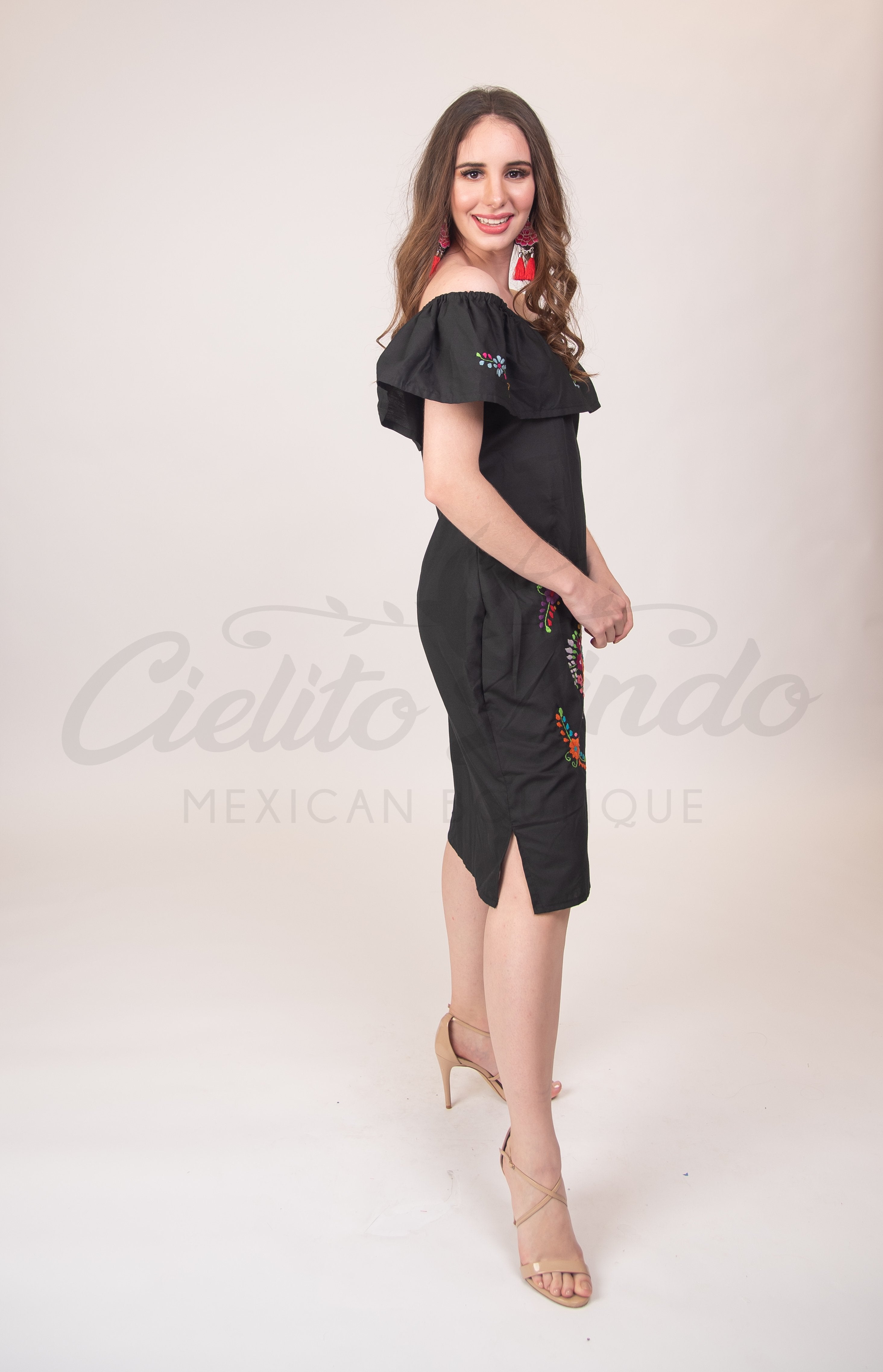 Puebla Off-Shoulder Dress Black