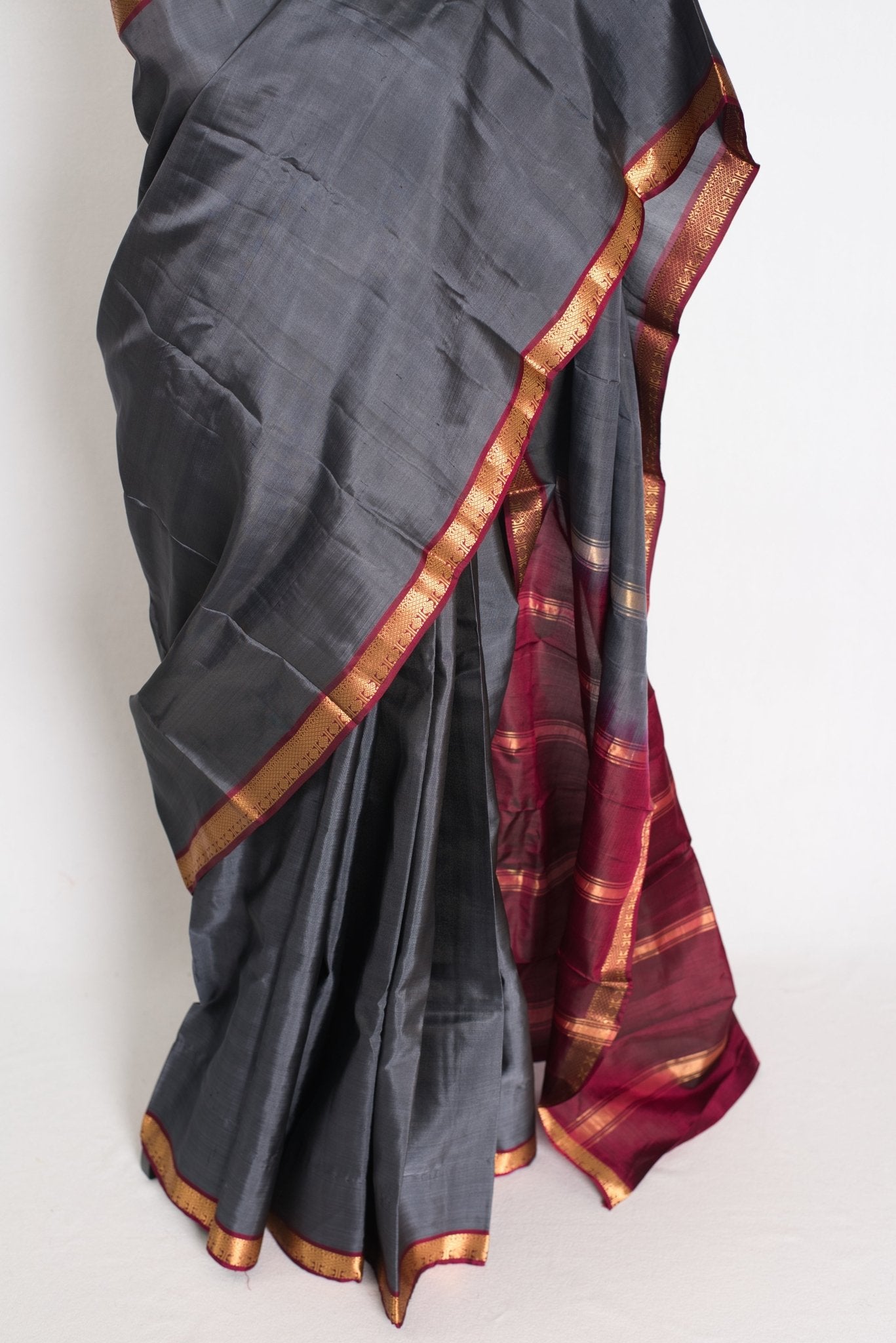 Radha : Gray and Maroon Kanjivaram Silk Saree with Small Golden Zari Border