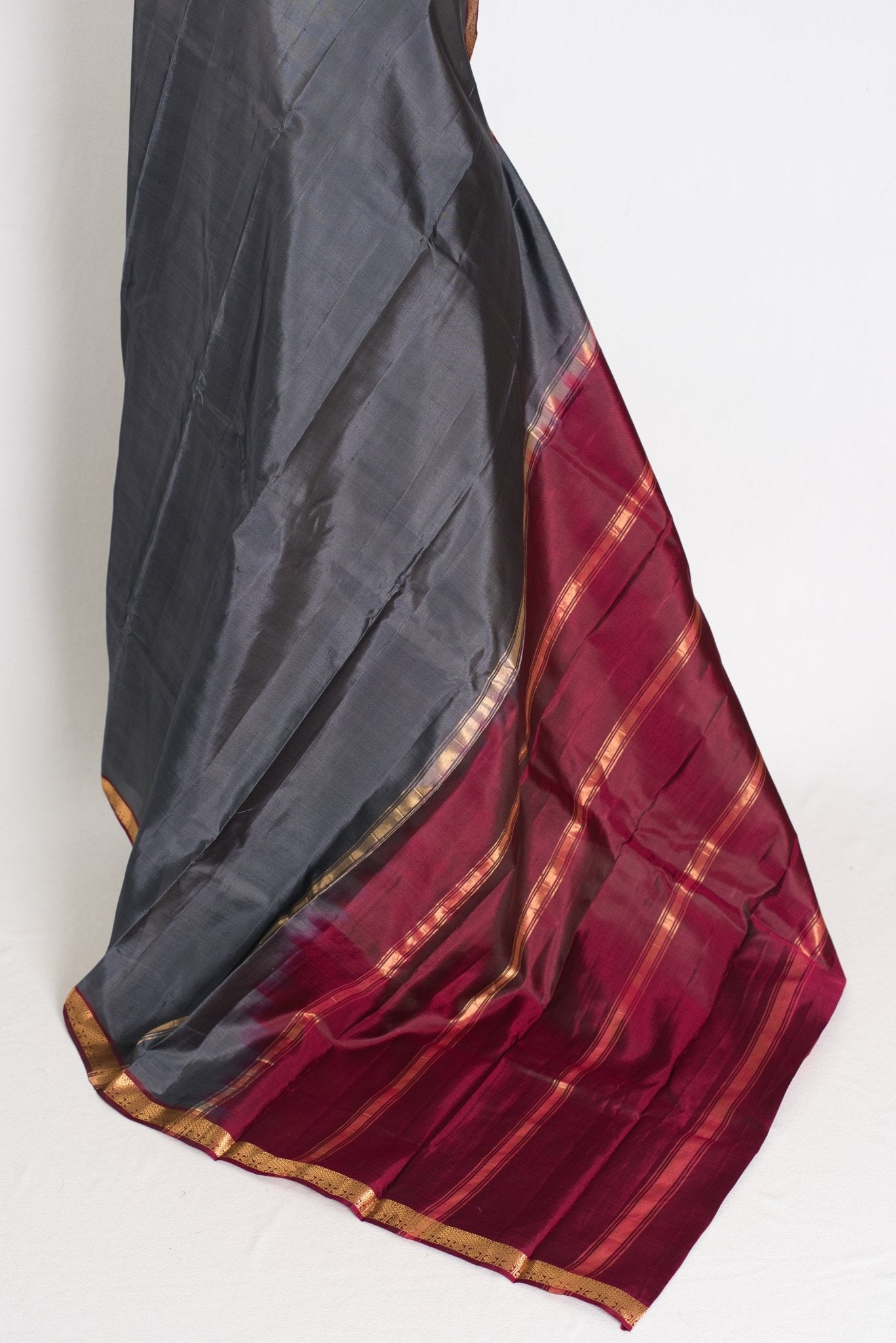 Radha : Gray and Maroon Kanjivaram Silk Saree with Small Golden Zari Border