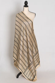 Tia : Hand-Embroidered Pure Gachi Tussar Silk Kantha Dupatta